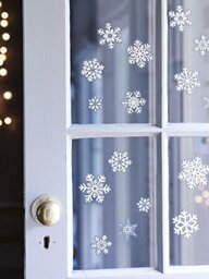 80pcs Christmas Snowflakes Window Sticker Decorations Xmas Décor Glitter Decals Clings for Winter Party Supplies