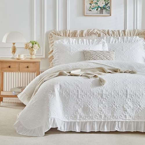 Ruffles Quilt Set Queen Size 96 * 96in - 3 Pieces Solid Shabby Chic Farmhouse Ruffled Bedding Rustic Coverlet Lightweight Fluffy Summer Oversized Bedspread with Shams for Women Men White