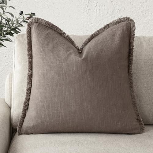 Foindtower Decorative Linen Fringe Throw Pillow Covers Cozy Boho Farmhouse Cushion Cover with Tassels Soft Accent Pillowcase for Chair Sofa Bed Living Room Home Decor, 18??18 Inch,1PC,Light Coffee