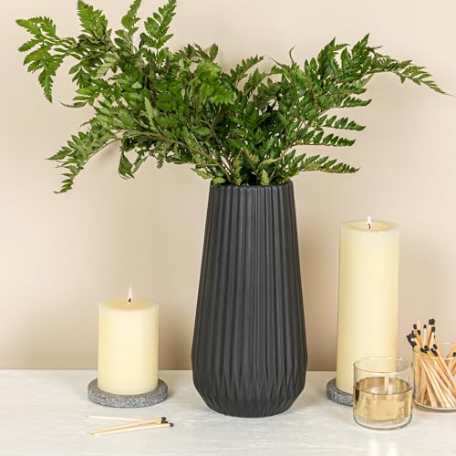 Bloomingville Round Stoneware Fluted Vase with Embossed Lines, Matte Black
