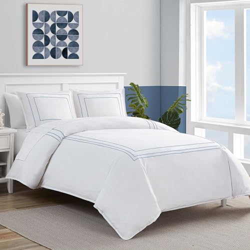 Nautica Soft Bedding with Matching Shams, Embroidered Hotel-Inspired Home Decor, Cotton Blend, Alden Chambray Blue, King