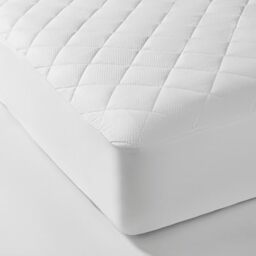 The Fine Bedding Company Breathe Mattress Protector - Single