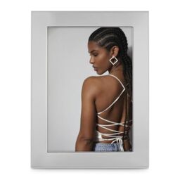 Hama Picture Frame 13 x 18 cm Wide Photo Frame, Portrait Frame, Portrait Format, Landscape Format, for Hanging, Standing, Velvet Backing, Glass Pane, Picture Size 13 x 18 cm, Silver