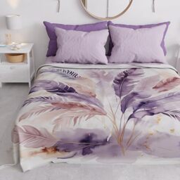 PETTI Artigiani Italia - Microfiber Sofa Cover, 260x270 cm, Lilac Palm Tree Pattern - Multipurpose for Sofas, Bedspreads, and Table Covers - Washable Protective Cover