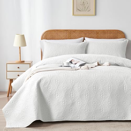 WURUIBO Full/Queen Quilt Set White, Microfiber Lightweight Bedspreads, Ultrasonic Embossed Solid Coverlet, Thin Bedding Set for All Season, Soft Breathable Bed Cover(1 Quilt, 2 Pillow Shams)