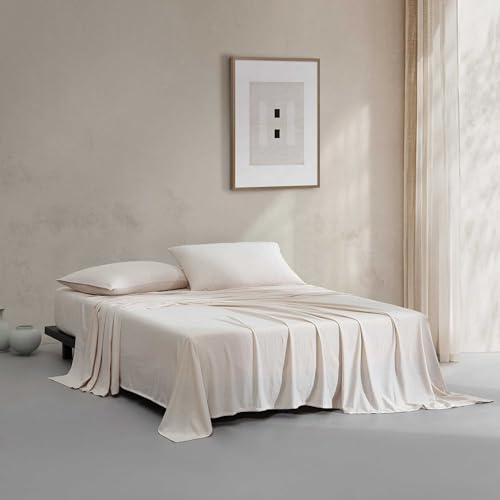 Calvin Klein - King Size Sheets Set, Lightweight Sheets Made from a Naturally Soft Cotton Blend - Bed Sheets with Matching Pillowcases & Fitted Sheet (Modern Cotton Melange Pink)