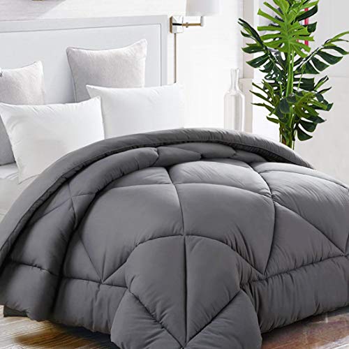 TEKAMON All Season King Comforter Soft Quilted Down Alternative Duvet Insert with Corner Tabs,Machine Washable Reversible Hotel Collection,Winter Warm，Charcoal Grey,90 x 102 inches