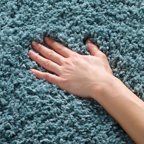 Safavieh Shaggy Indoor Woven Rectangle Area Rug, California Shag Collection, SG151, in Light Blue, 122 X 183 cm for Living Room, Bedroom or Any Indoor Space