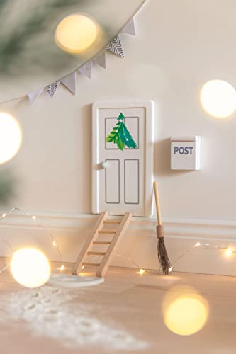 Goki Gnome Door, Scandinavian Tradition in Advent, Christmas Decoration Living Room, Fairies & Gnomes, Awakens Imagination and Promotes Children's Creativity, Set of 5, from 3 Years, Wood,
