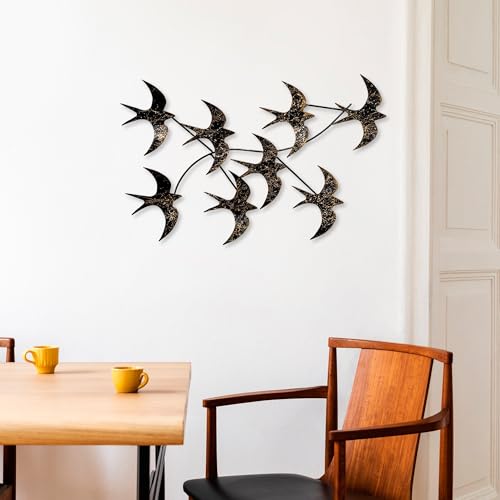 Hand-painted decorative metal wall accessory, 69 x 41 x 7 cm, 100% metal (1.5 mm), unique art piece for home decor, stylish and versatile