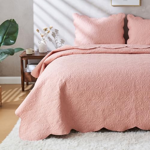JYHOPE King Size Pink Comforter Set, Lightweight Summer Quilt Set, Soft & Breathable Bedspread for All Seasons, Stain Resistant, Boho Style Pattern Bedding 1 Quilt 2 Pillow Shams