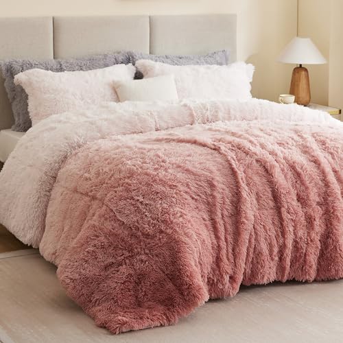"Intelligent Design Brielle, Long Shaggy Faux Fur Comforter Set, Plush Reverse, Trendy Ombre Design, Modern, Cozy All Season Bedding, Matching Sham, Full/Queen(90""x90"") Blush 3 Piece"