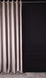 Modern Chic Velvet Curtain 140 x 270 cm with Eyelets