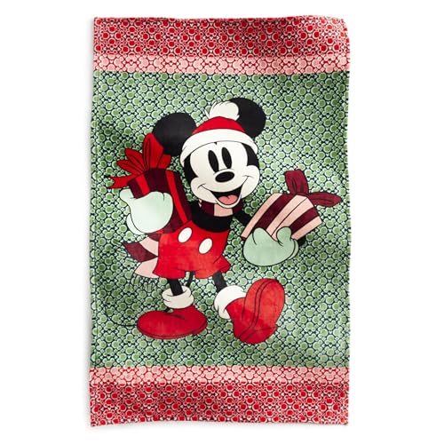 Vera Bradley Disney Fleece Plush Throw Blanket, Mickey Mouse Holiday Gifting, Mickey Mouse Holiday Gifting, One Size