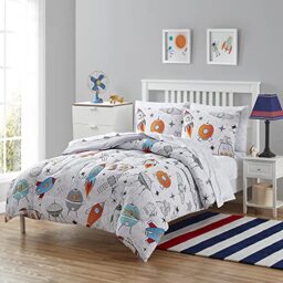 Sweet Home Collection Kids Bedding Set Bed in a Bag for Boys and Girls Toddlers Printed Sheet Set and Comforter, Twin, Floating in Space