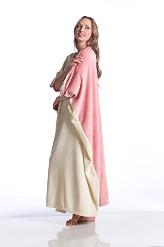 Kanguru Momonga Rose Wearable Blanket, Fleece Blanket for Adults, Oodie for Women, Birthday and Funny Gifts, Fluffy Pink Blanket, Size 120 x 120 cm