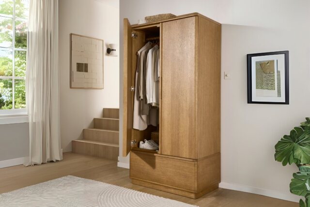 Columbus Wardrobe
