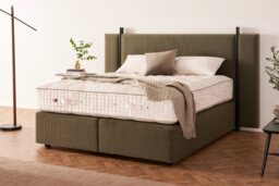 Vispring Excellence Mattress and Divan Set