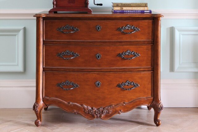 Louis XV Chest of Drawers