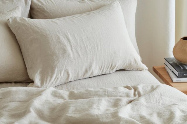 Bedfolk Linen Pillowcase Pair