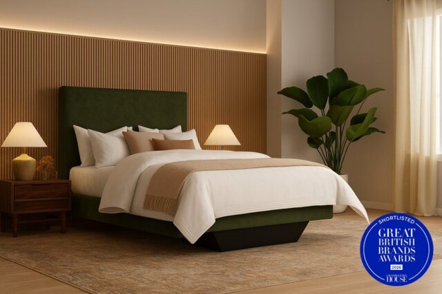 Freya Bed
