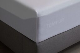 TEMPUR Thermoregulating Mattress Protector
