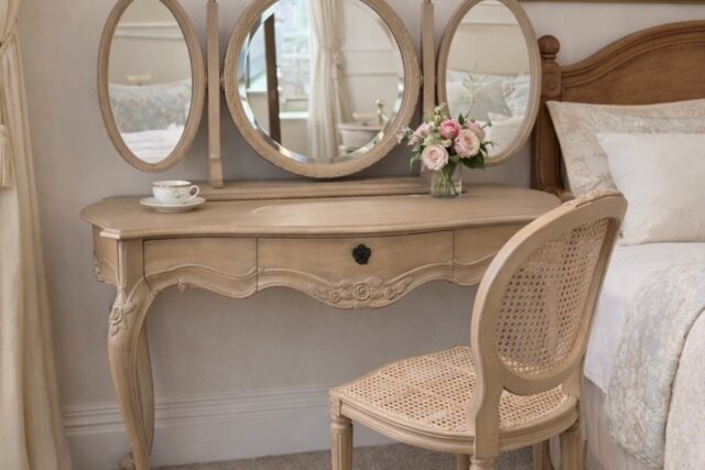 Louis XV Dressing Table Set - Ex Display