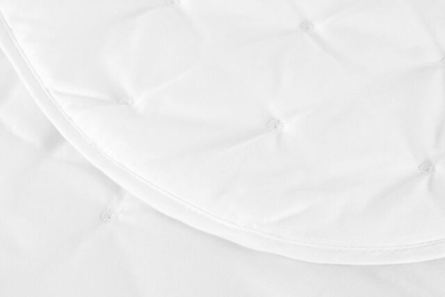 Yves Delorme Triomphe Bed Cover