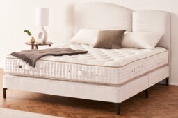 Vispring Sublime Superb Mattress and Divan Set