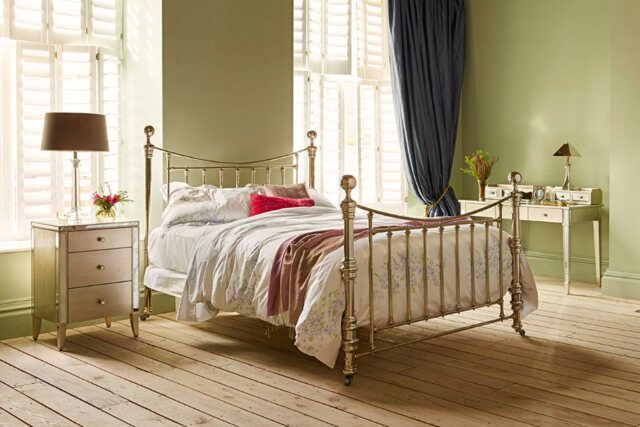 Austen Bed