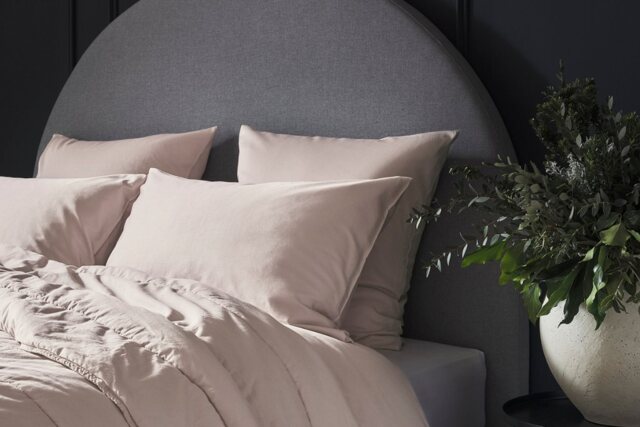 Bedfolk Luxe Cotton Pillowcase Pair