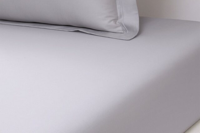 Yves Delorme Triomphe Fitted Sheet