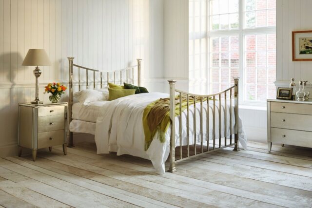 Sage Bed