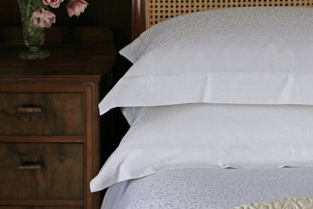 Princess Grace Oxford Pillowcase Pair