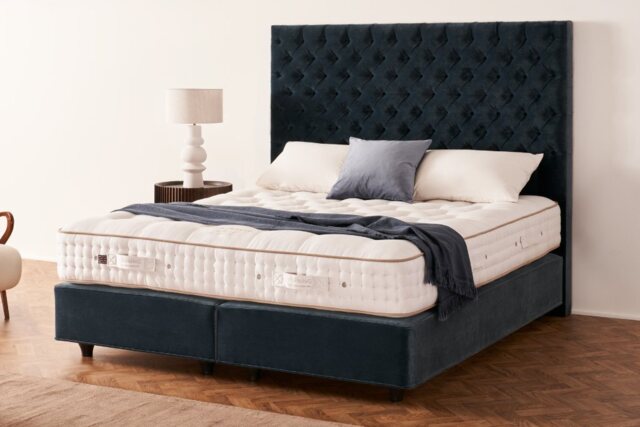 Vispring Tiara Superb Mattress and Divan Set