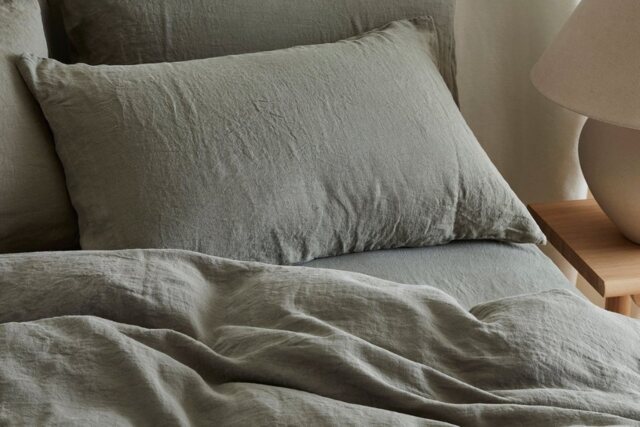 Bedfolk Linen Pillowcase Pair