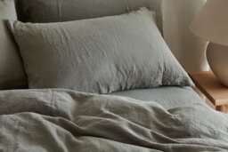 Bedfolk Linen Pillowcase Pair