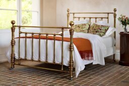 Hardy Bed