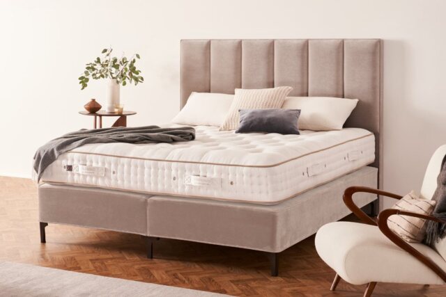 Vispring Victory Mattress and Divan Set