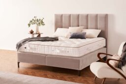 Vispring Victory Mattress and Divan Set