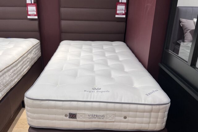Vispring Regal Mattress and Divan Set WideLong Single - Ex-display