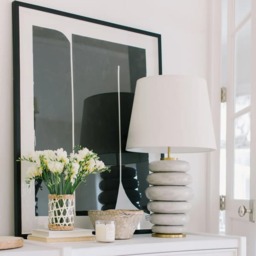Phoebe Table Lamp White, Table Lamp, Antique White - Andrew Martin - thumbnail 2