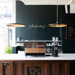 Piatto Pendant Brass, Pendant Light, Hand-Rubbed Antique Brass - Andrew Martin - thumbnail 2