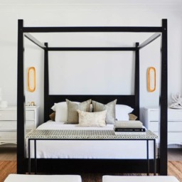 Samos Tall Wall Light, Gild & Alabaster - Andrew Martin - thumbnail 2