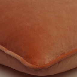 Medici Old Rose, Sustainable Feather, Cushion - Andrew Martin Eco-conscious & Cotton & Velvet Plain - thumbnail 2