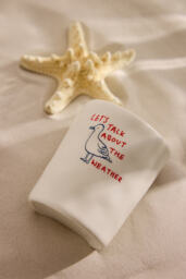Zesty Lemons London St Ives Beach Club: Sea Moss & Sandalwood Gull Candle - thumbnail 1