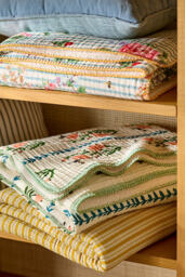 Mira Cotton Sherpa Floral Printed Throw Blanket - thumbnail 3