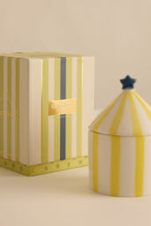 Zesty Lemons London Amber & Bergamot Carnival Ceramic Candle - thumbnail 2
