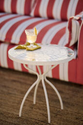 Bisou Tile Outdoor Side Table