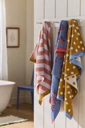 Maeve Cotton Patterned Towel Collection - thumbnail 3